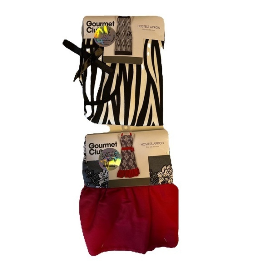 Retro looking 2‎ hostess aprons. 100% cotton. One size fits most. NWT. J12.